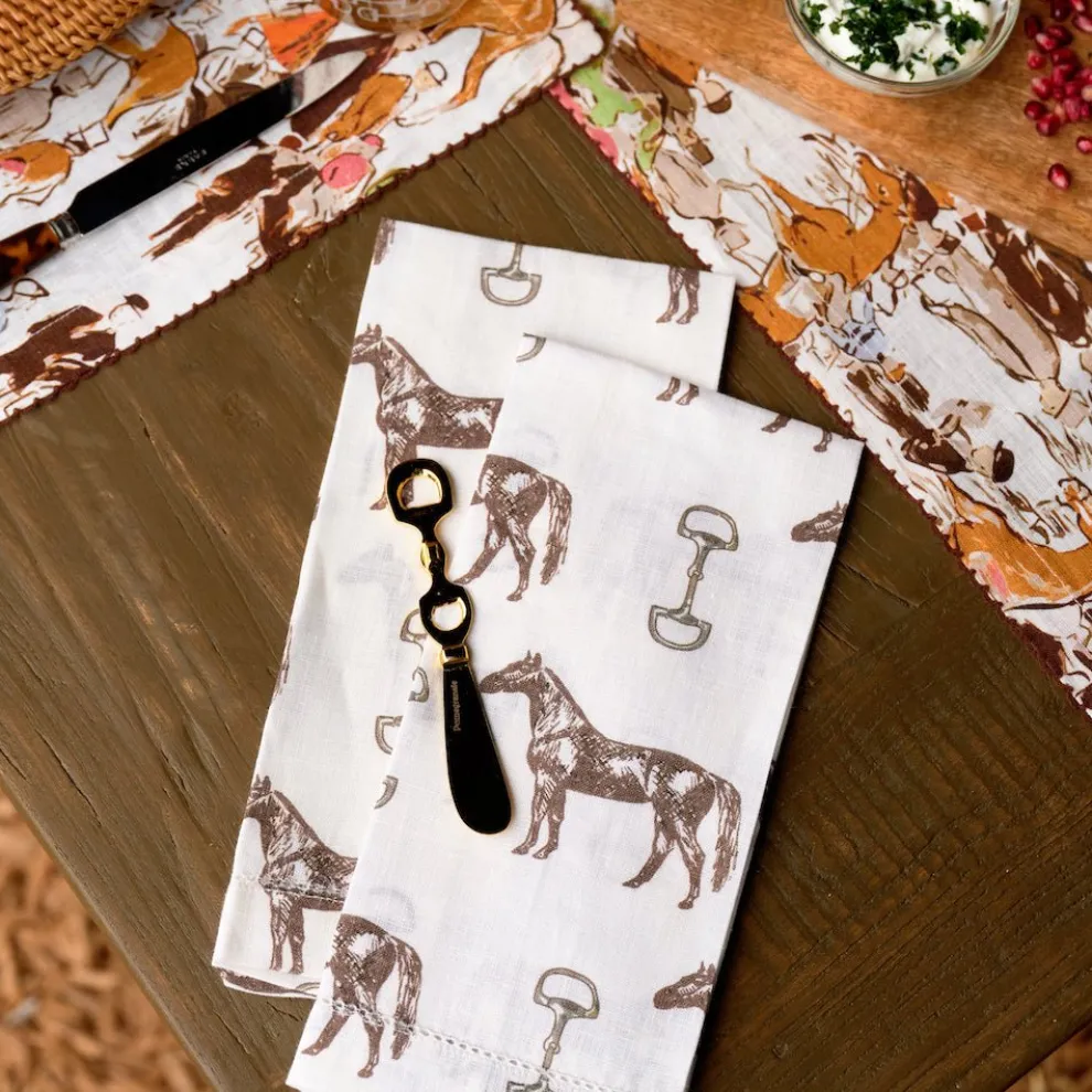 Horse and Snaffle Linen Fingertip Towels | Set of 2