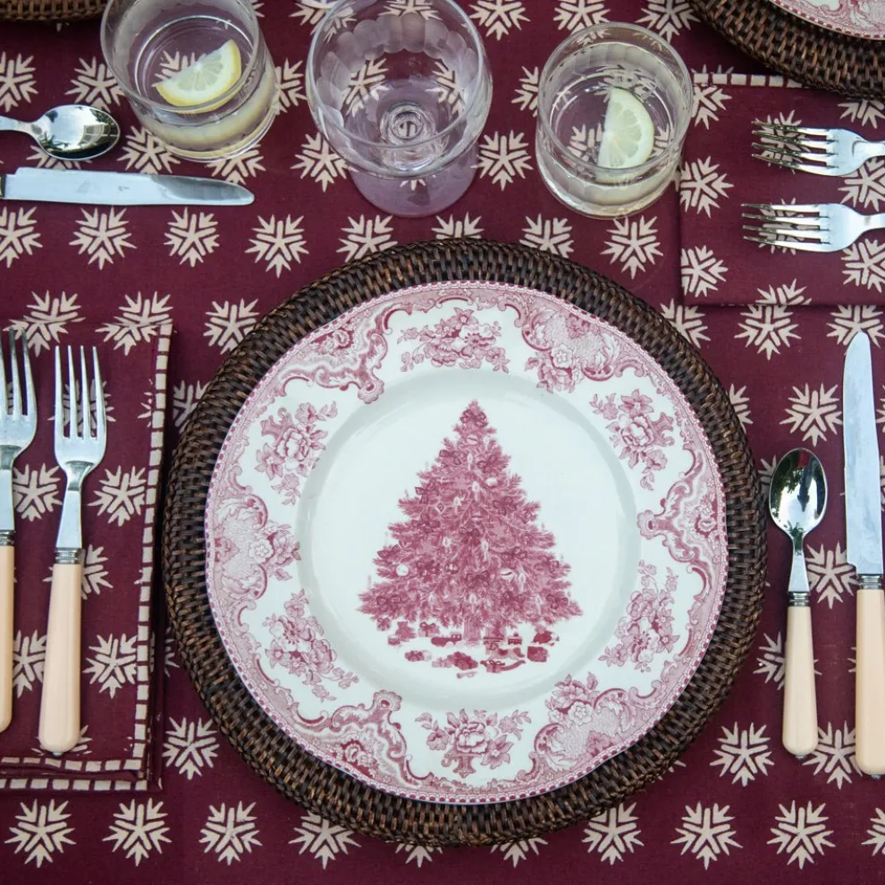 India Hicks Home Sparks Oxblood Tablecloth