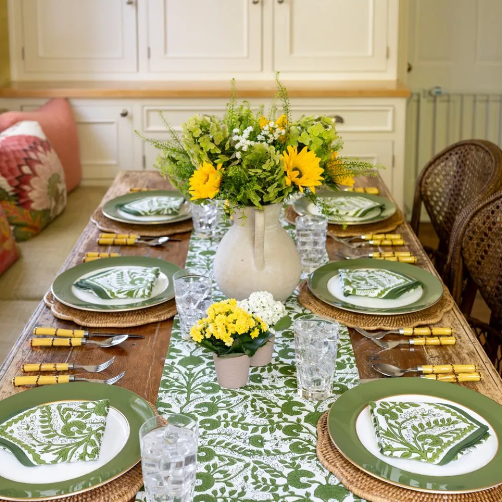 Cactus Flower Lettuce Green Table Runner