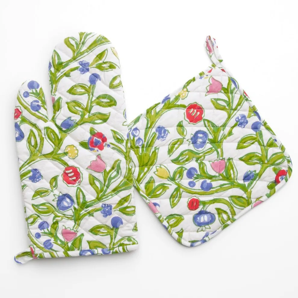Emma Oven Mitt Set