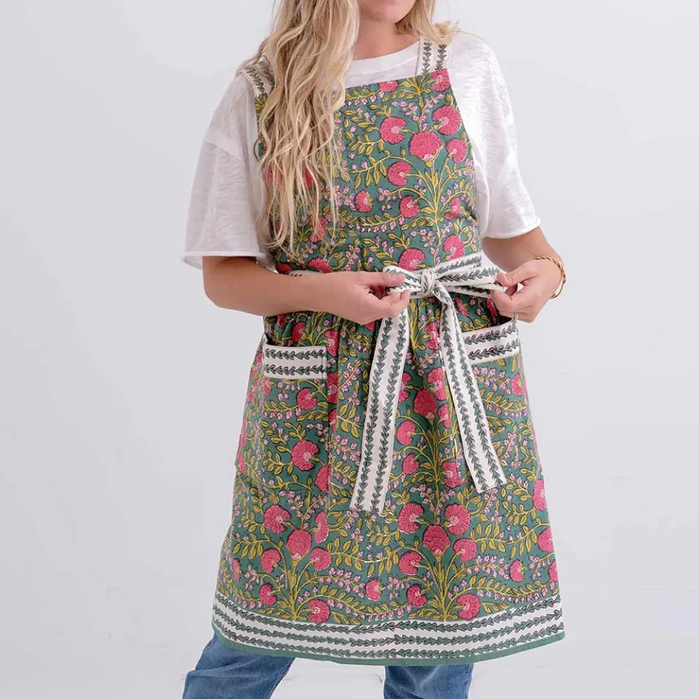 Cactus Flower Jade Apron