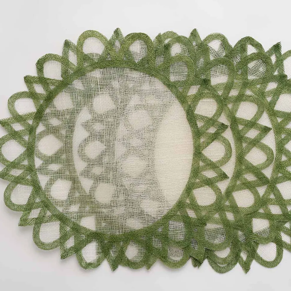 Green Edge Woven Round Placemats | Set 4