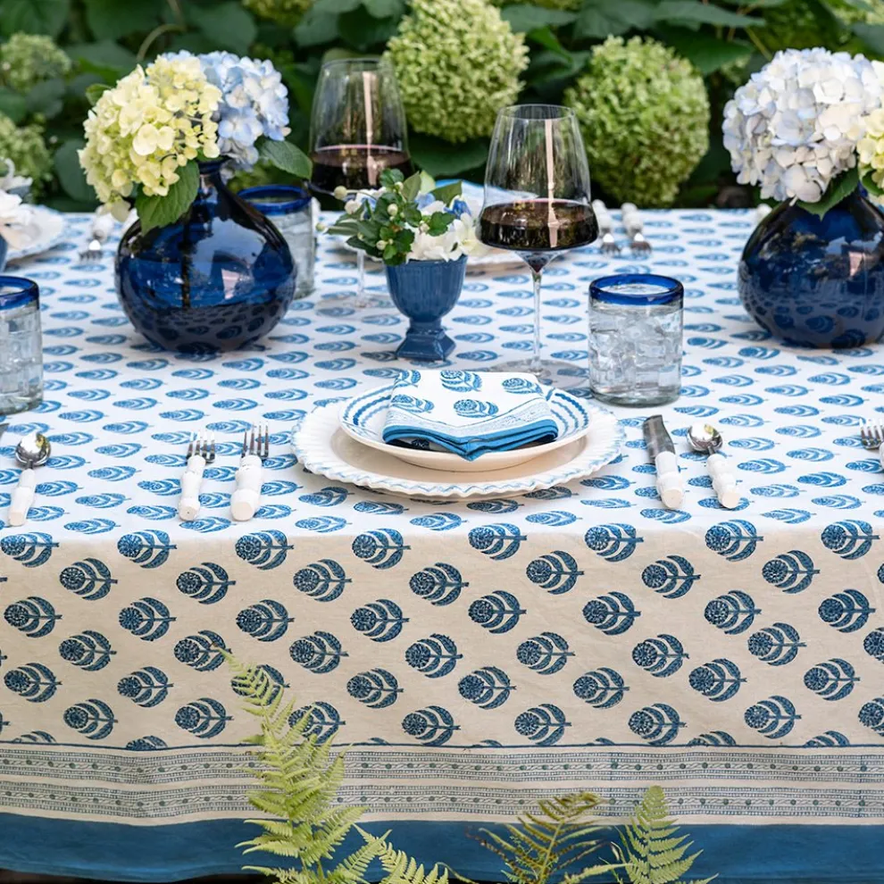 Pinot Tablecloth