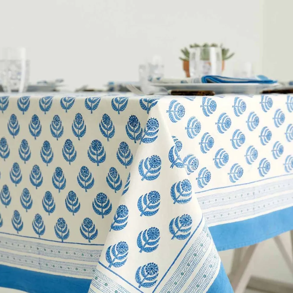 Pinot Tablecloth