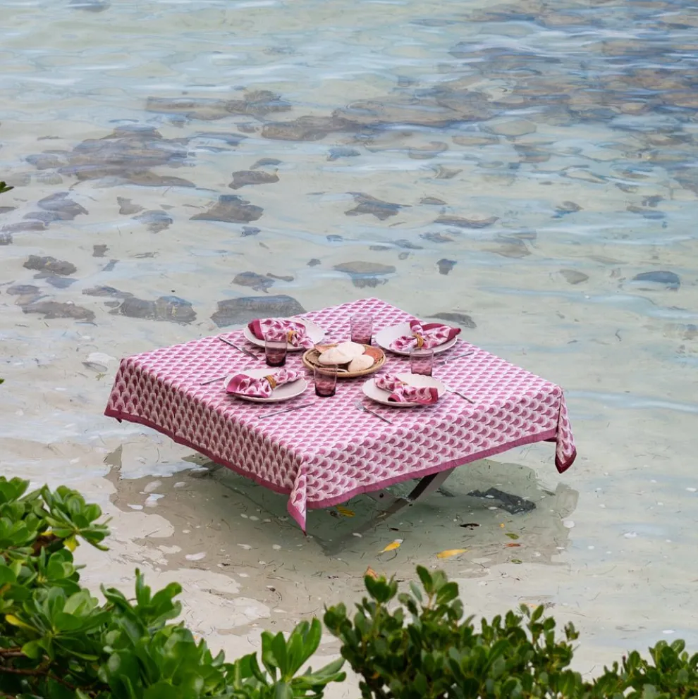 Geo Feather Fuchsia Tablecloth