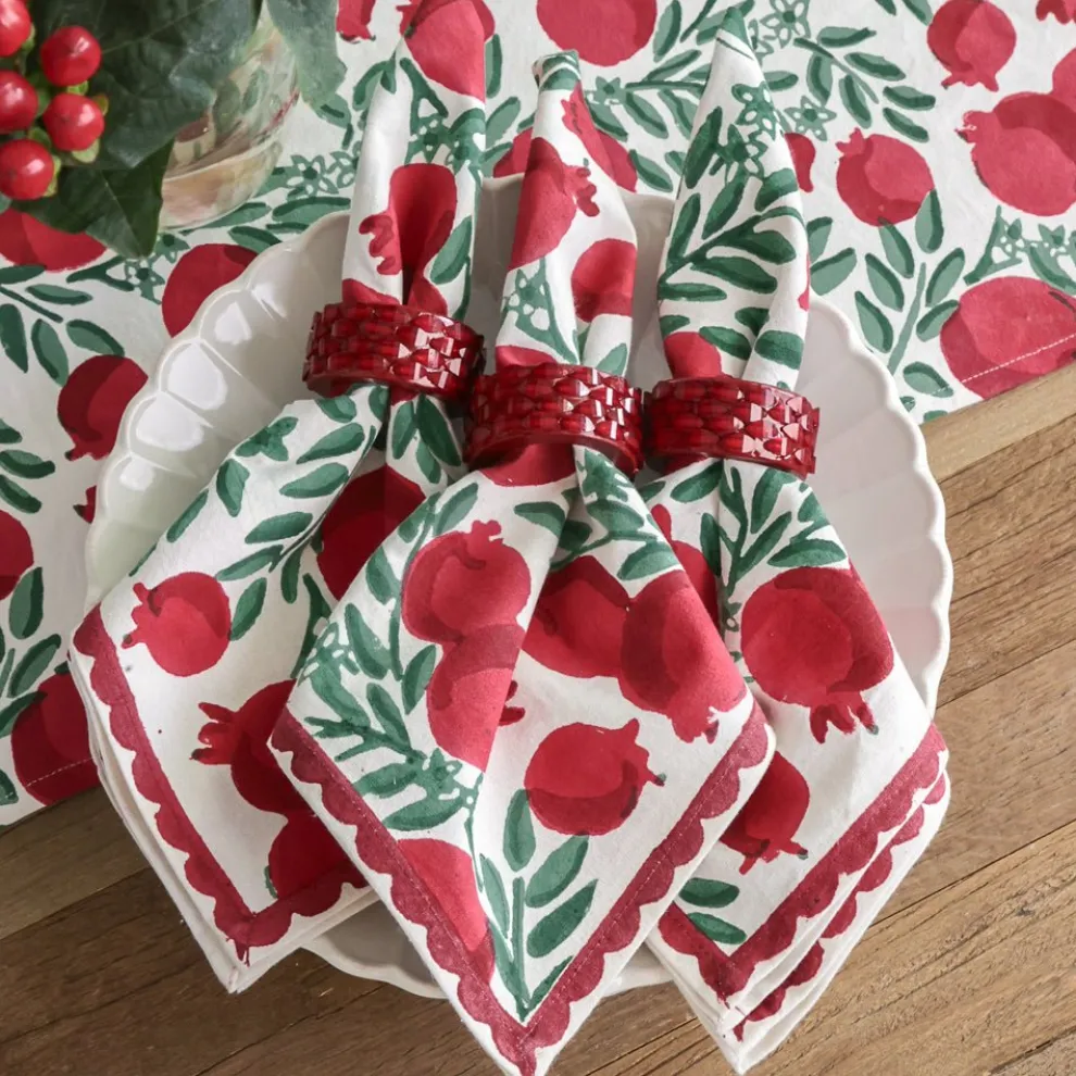 Red Round Resin Beaded Napkin Ring | Set of 4