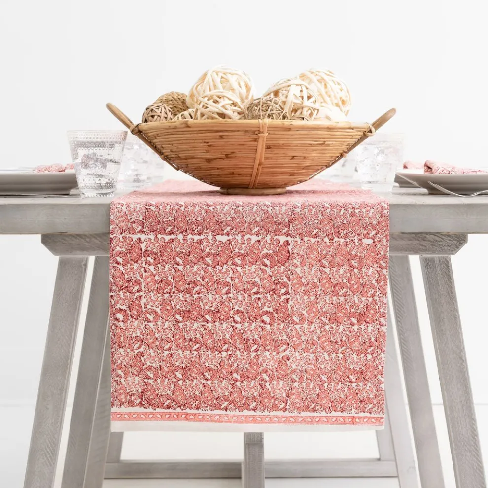 India Hicks Home Seashell Blush Table Runner