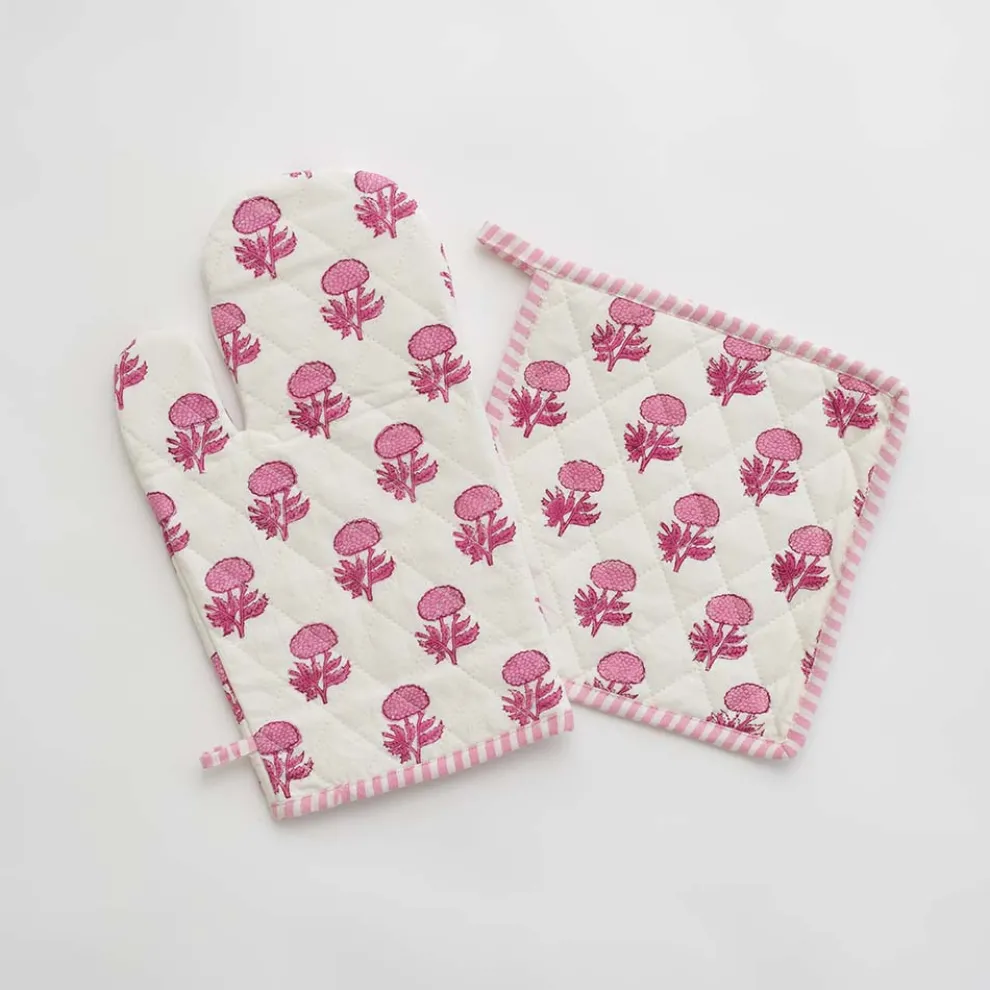 Rosé Oven Mitt Set
