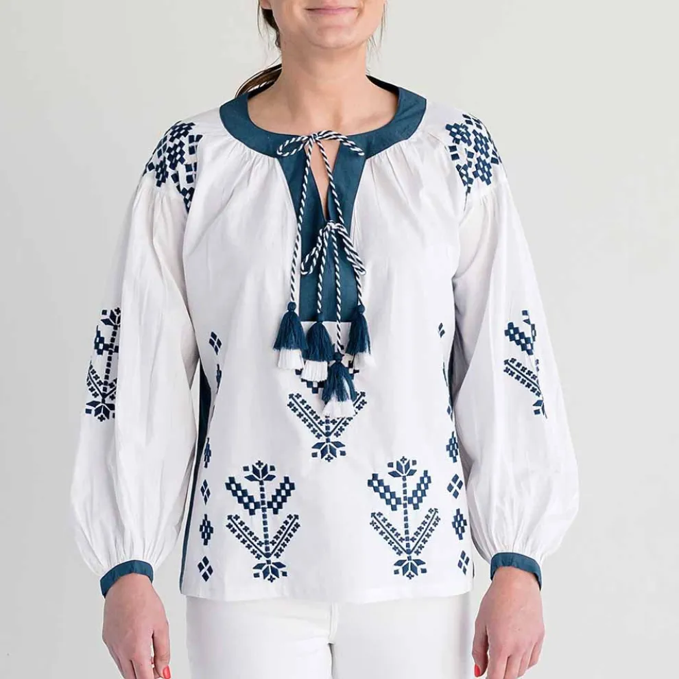 Paros Embroidered Blouse Navy