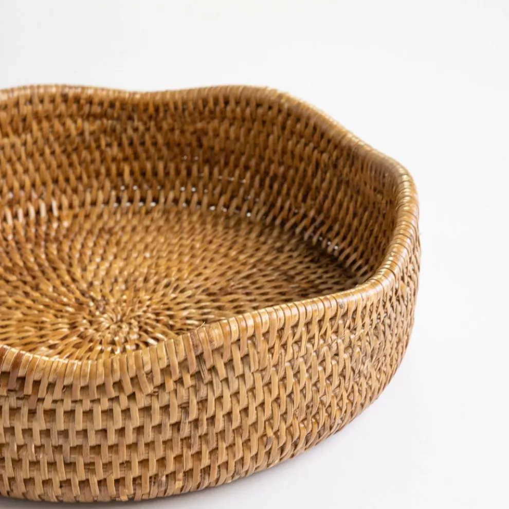Woven Rattan Scalloped Bowl