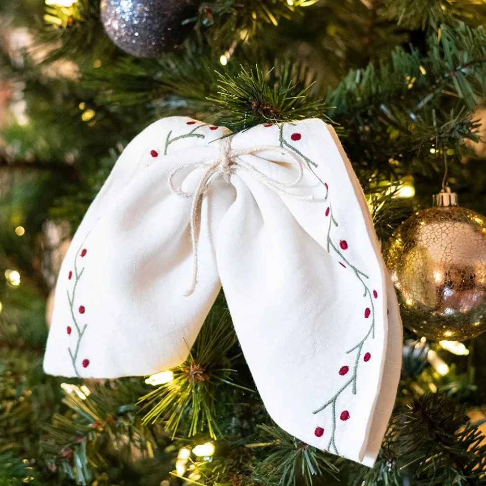 Twig & Dot Red & Green Embroidered Linen Napkin | Set of 4